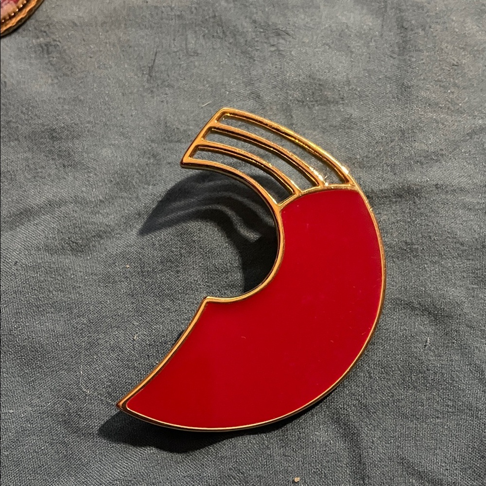 Monet Red and Gold pin
